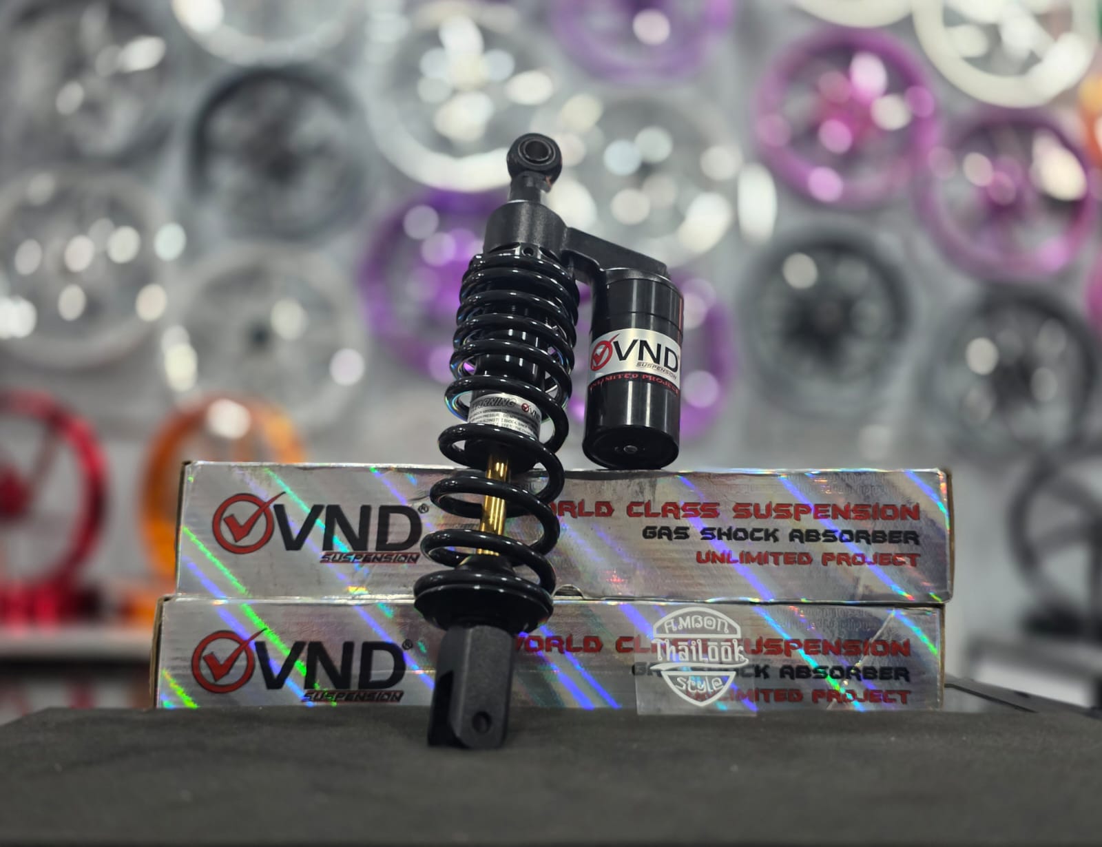 VND 221 VARIO 125 330MM FULL BLACK AS GOLD
